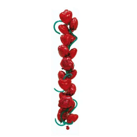 Vertikale Ballonsäule aus mehreren roten Folienherzen