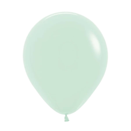 Matt grüner Latexballon in klassischer Tropfenform