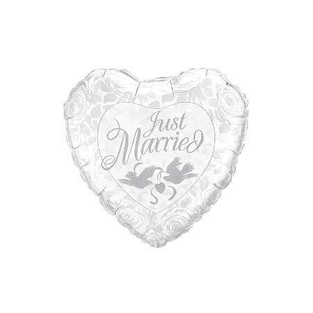 Silberner Herz-Folienballon mit Just-Married-Schriftzug, Turteltauben und Rosen